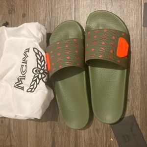 100% Authentic MCM slides